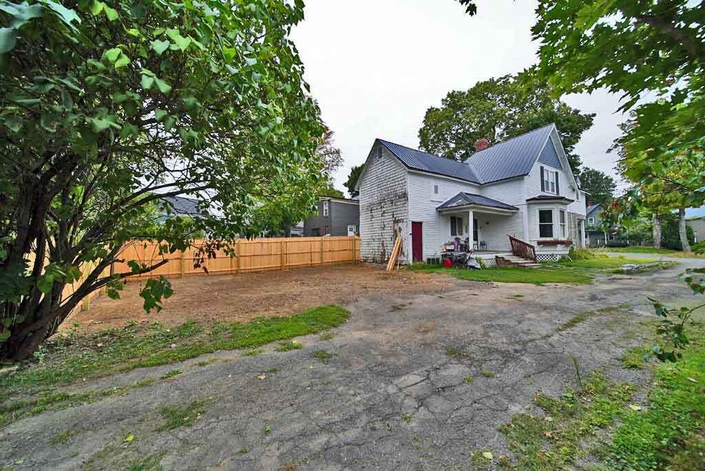 34 Charles Street, Houlton, ME, 04730