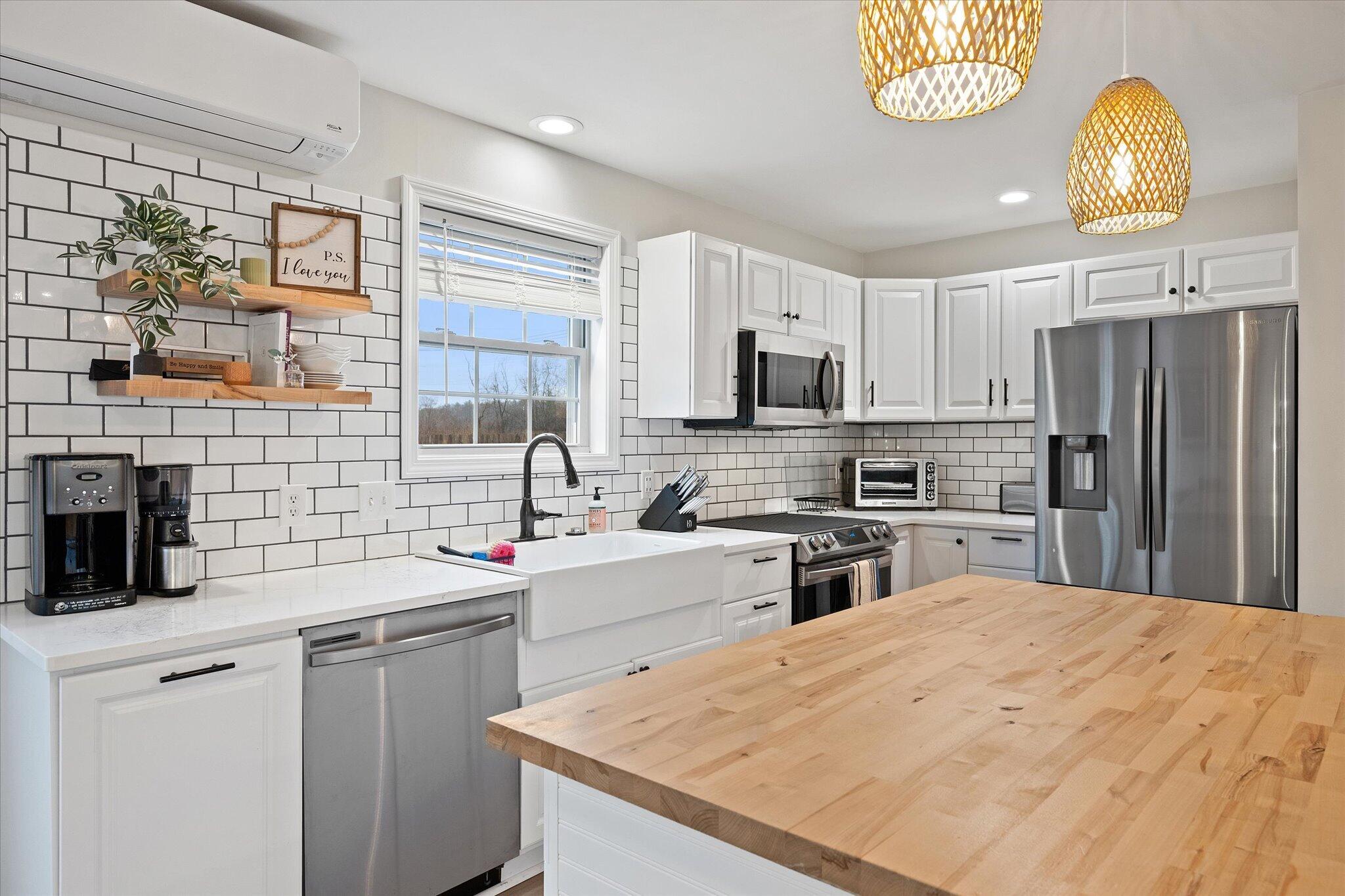 1016 State Street UNIT 1, Bangor, ME, 04401