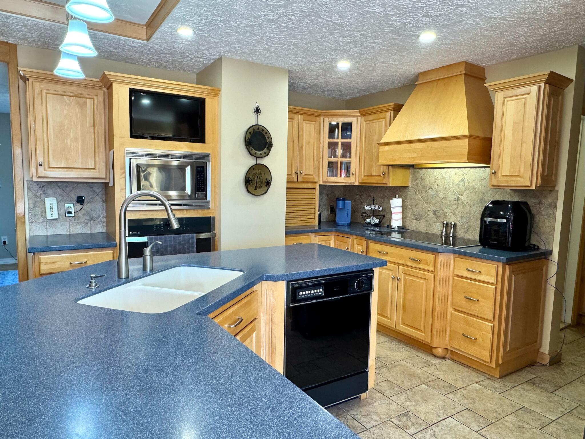 182 E Main Street, Fort Kent, ME, 04743