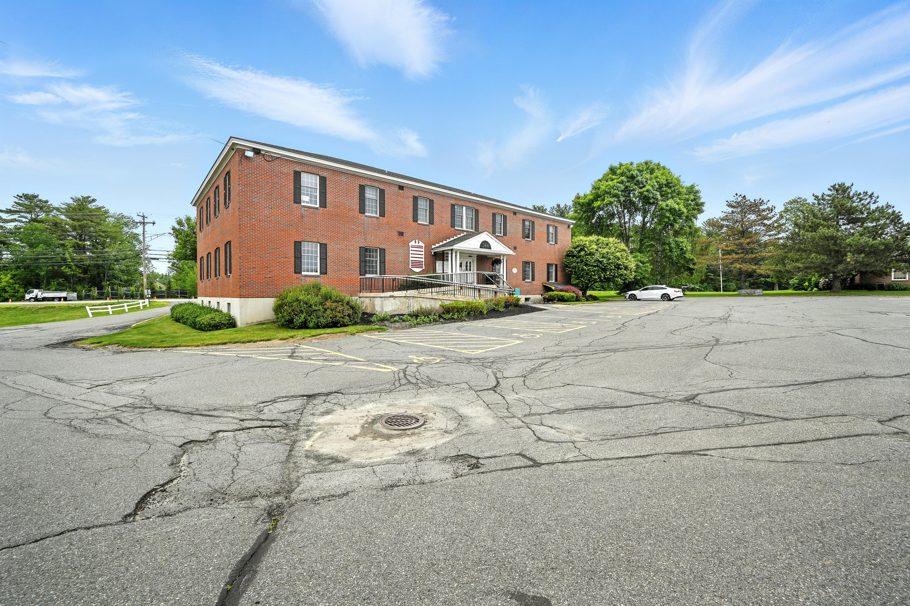 244 Kennedy Memorial Drive UNIT 1, Waterville, ME, 04901