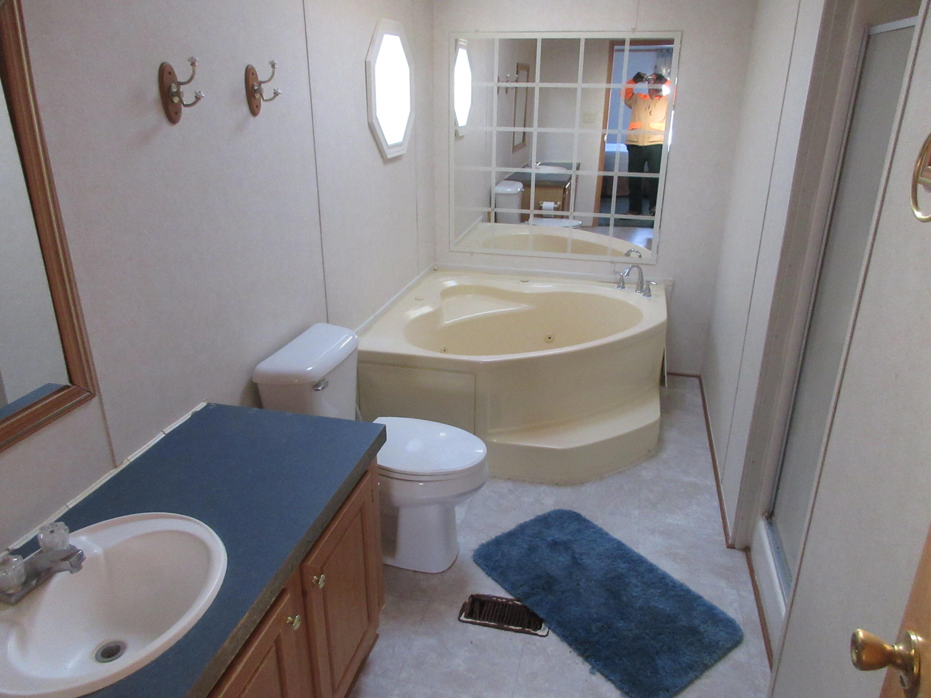 17 Stony Ridge Drive, Washington, ME, 04574