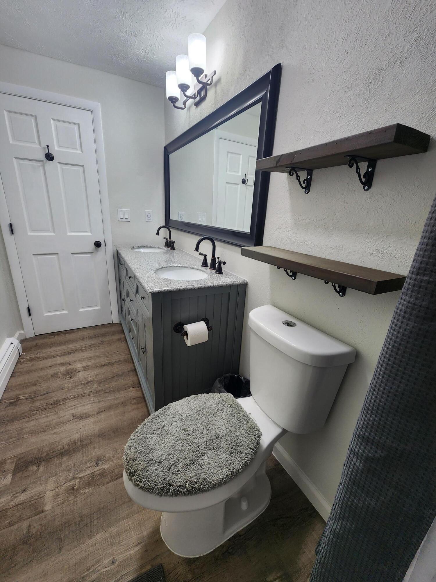 18 Martin Heights, Raymond, ME, 04071