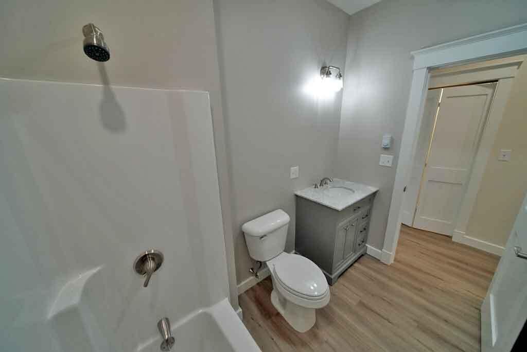 9 Lilac Lane, Houlton, ME, 04730