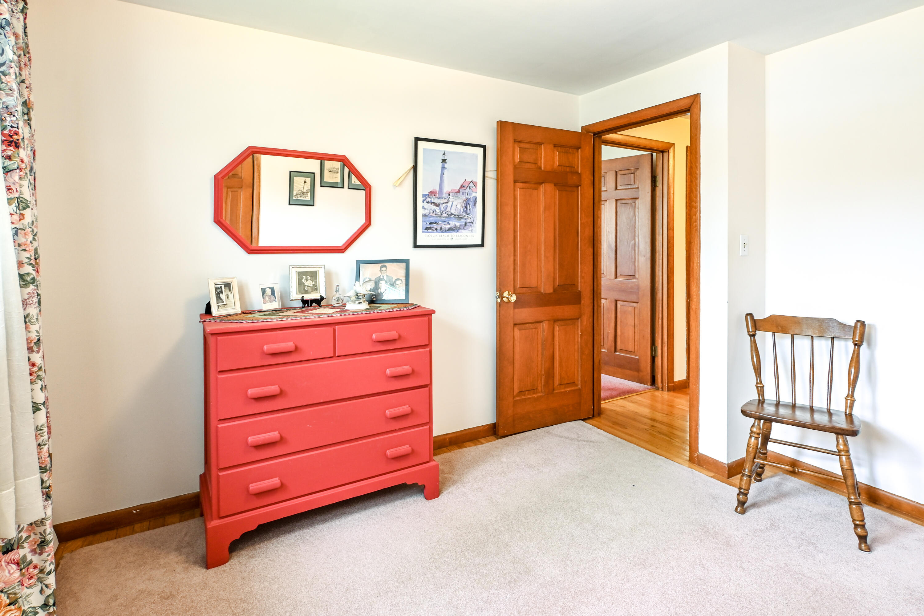 31 Vernon Road, Cape Elizabeth, ME, 04107