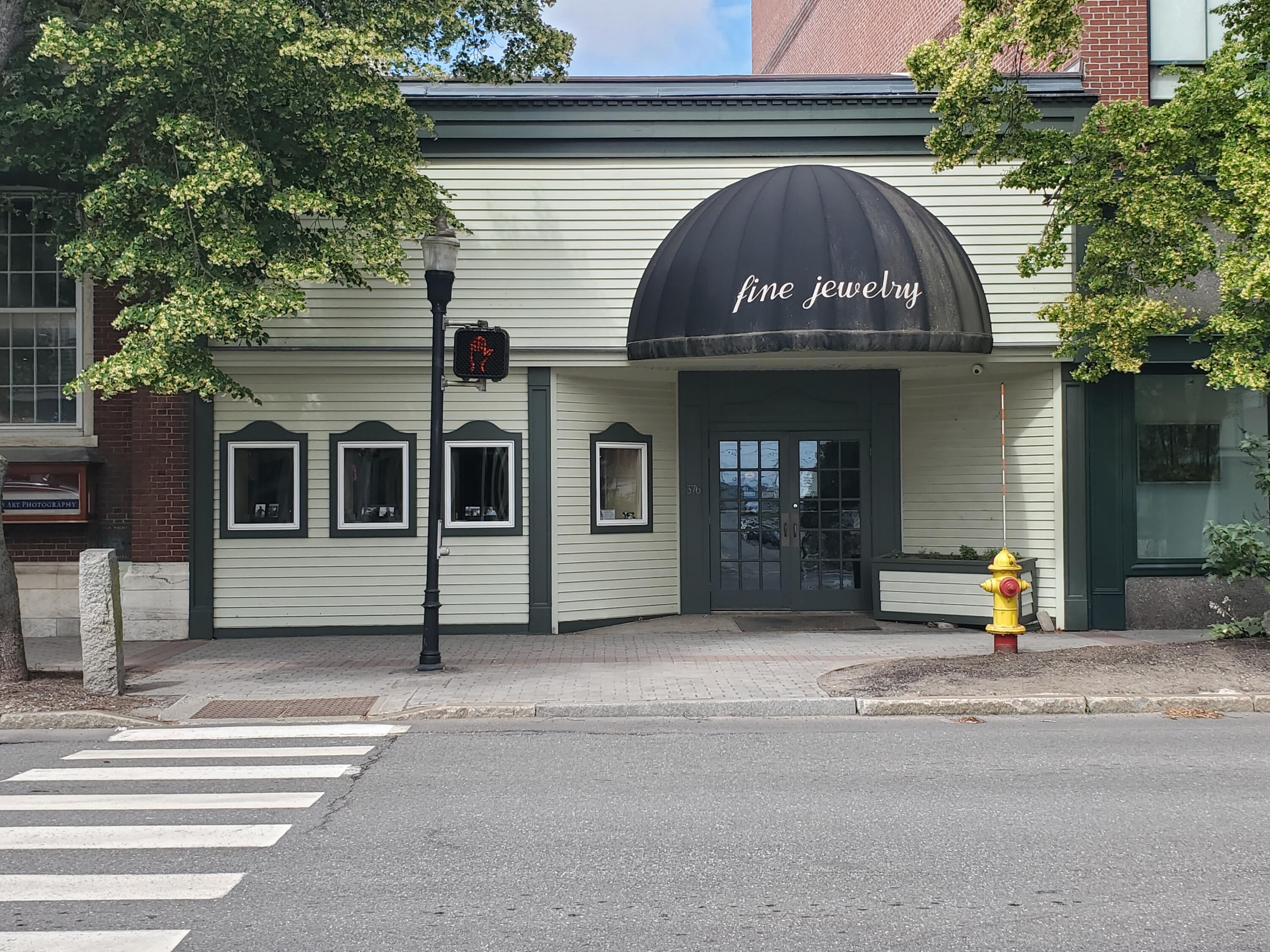 483 S Main Street, Brewer, ME, 04457