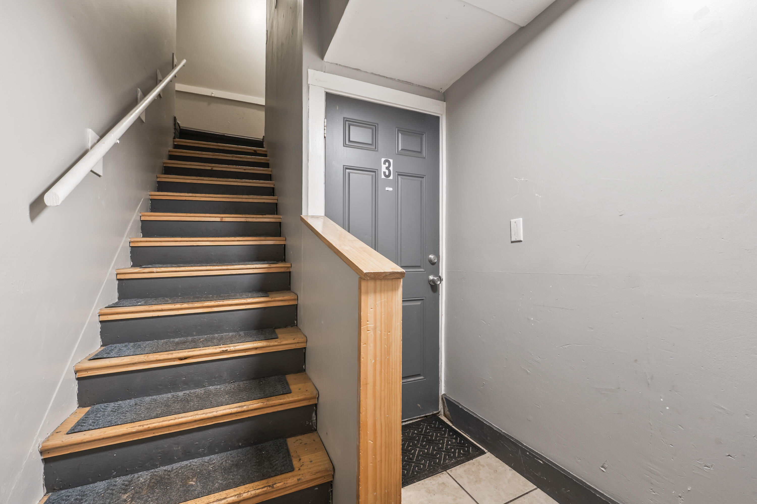 16 Main Street, Topsham, ME, 04086