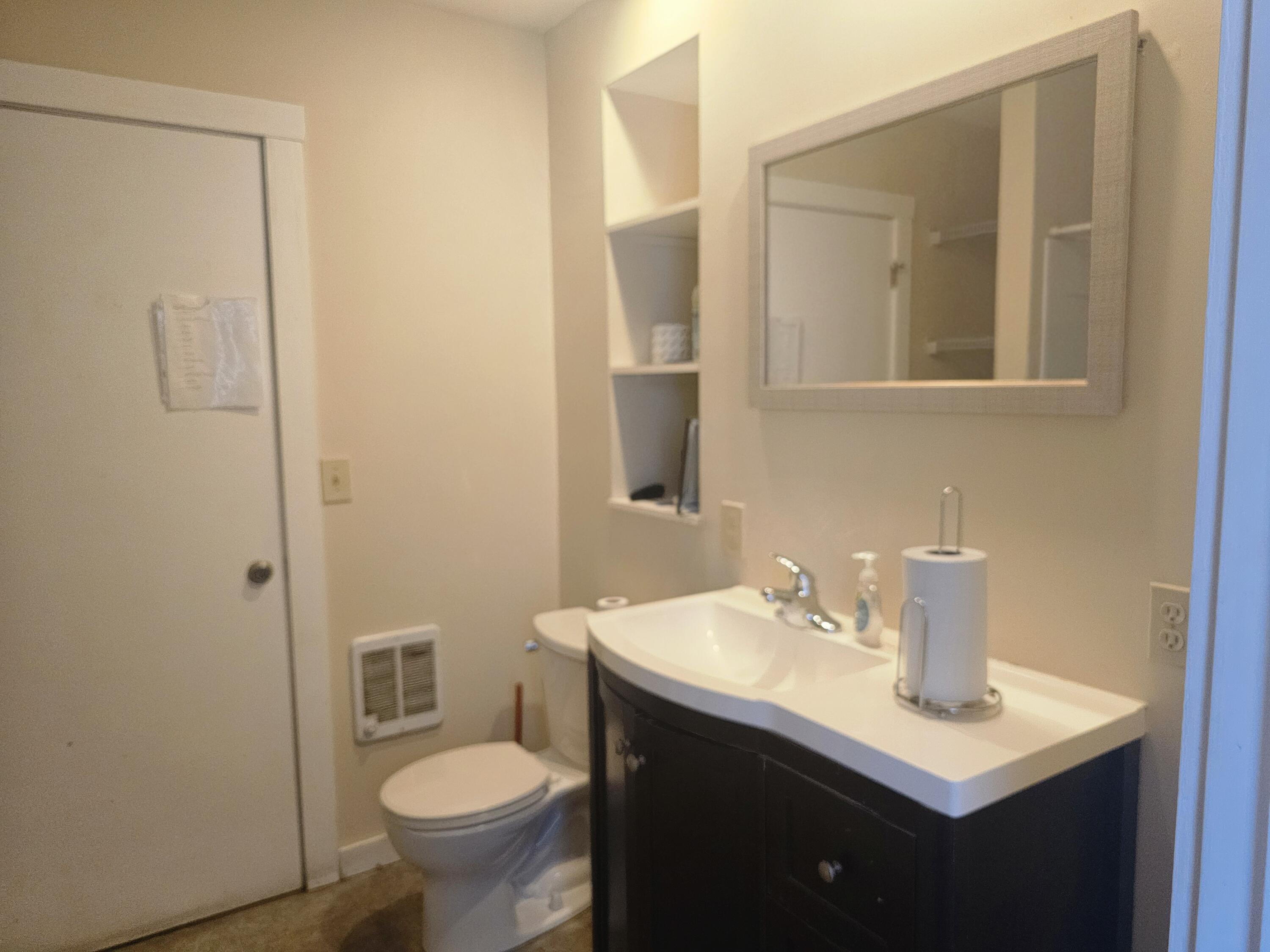 101 Elm Street, Lewiston, ME 04240 Second floor bathroom