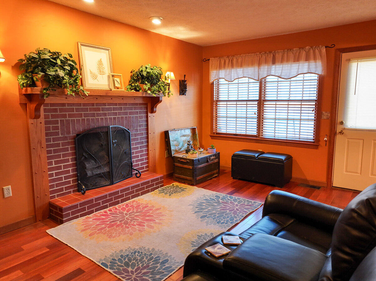 11 Kensington Terrace, Lewiston, ME, 04240