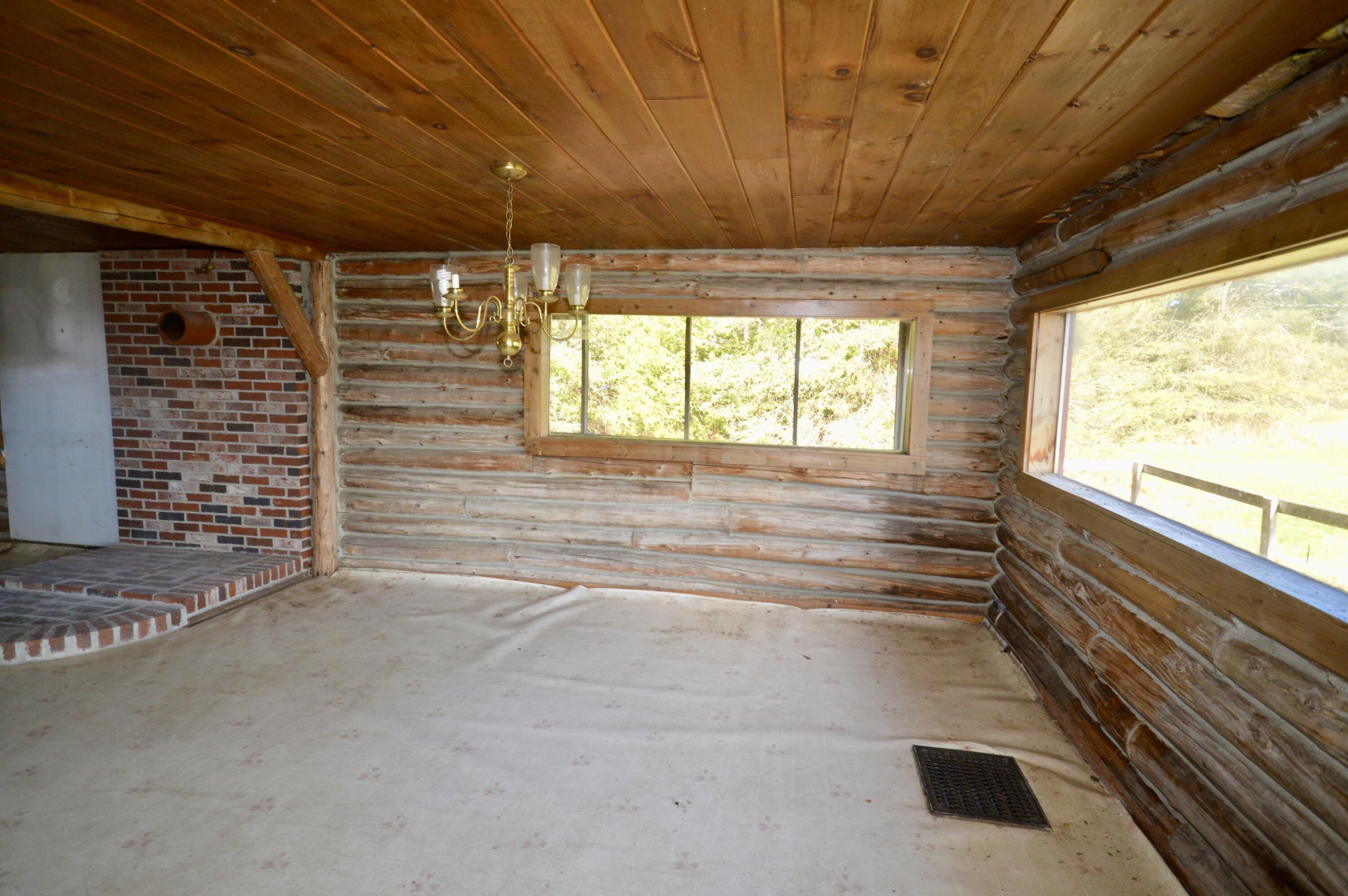 118 North Road, Dixmont, ME, 04932