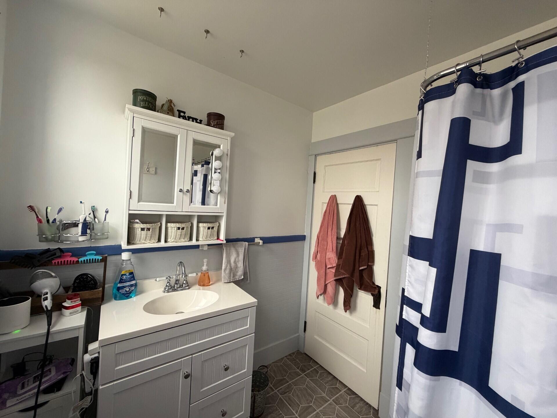 21 Bowdoin Street, Houlton, ME, 04730