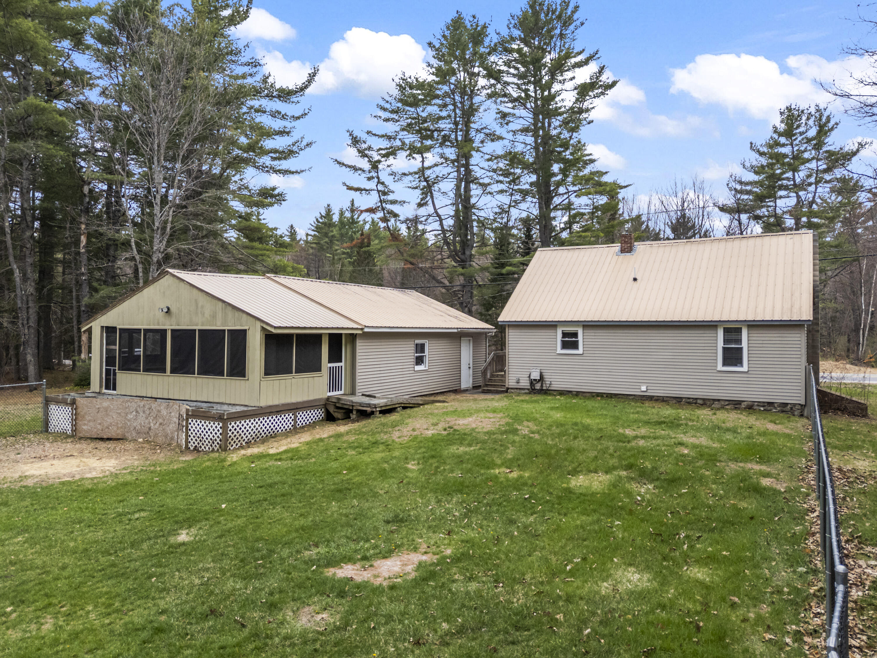 133 Main Street, Sumner, ME, 04292