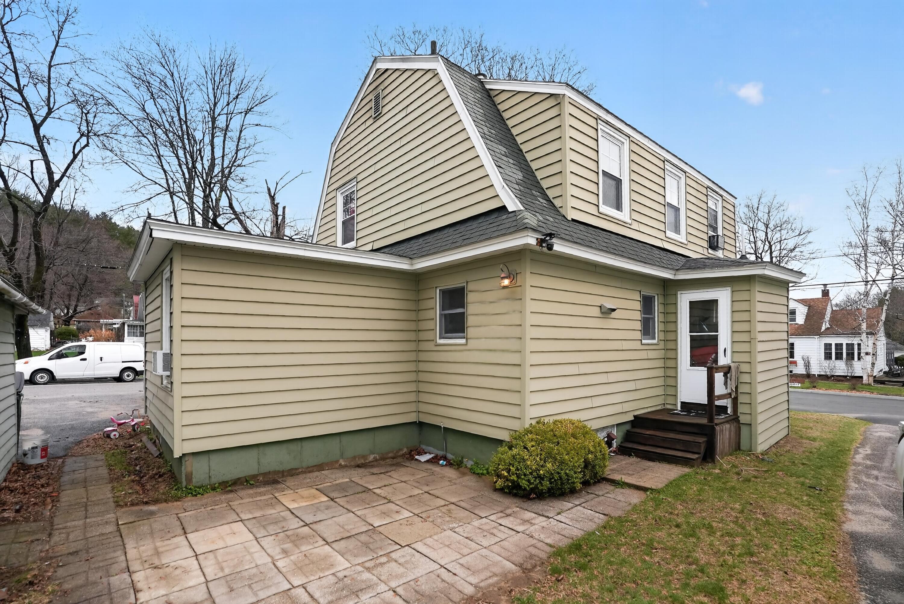 60 Orchard Street, Auburn, ME, 04210