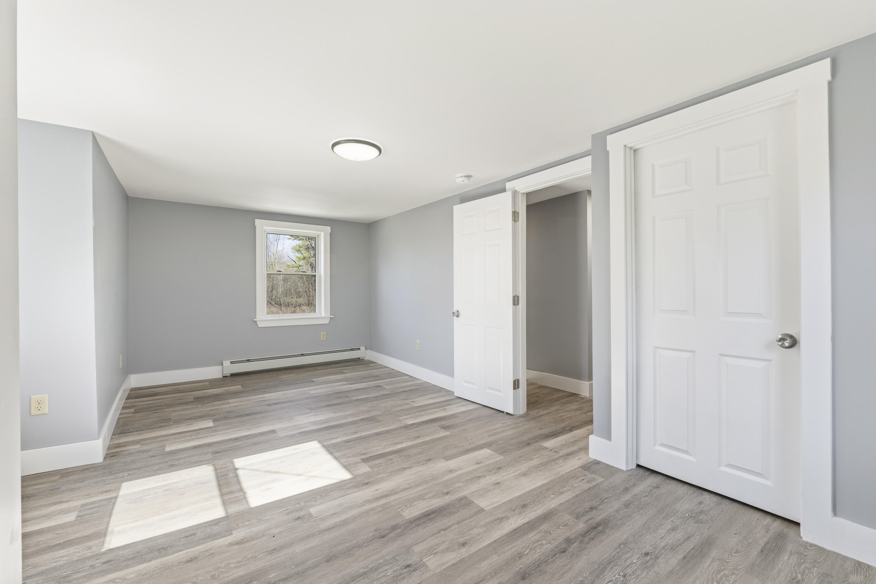 222 River Road, Richmond, ME, 04357