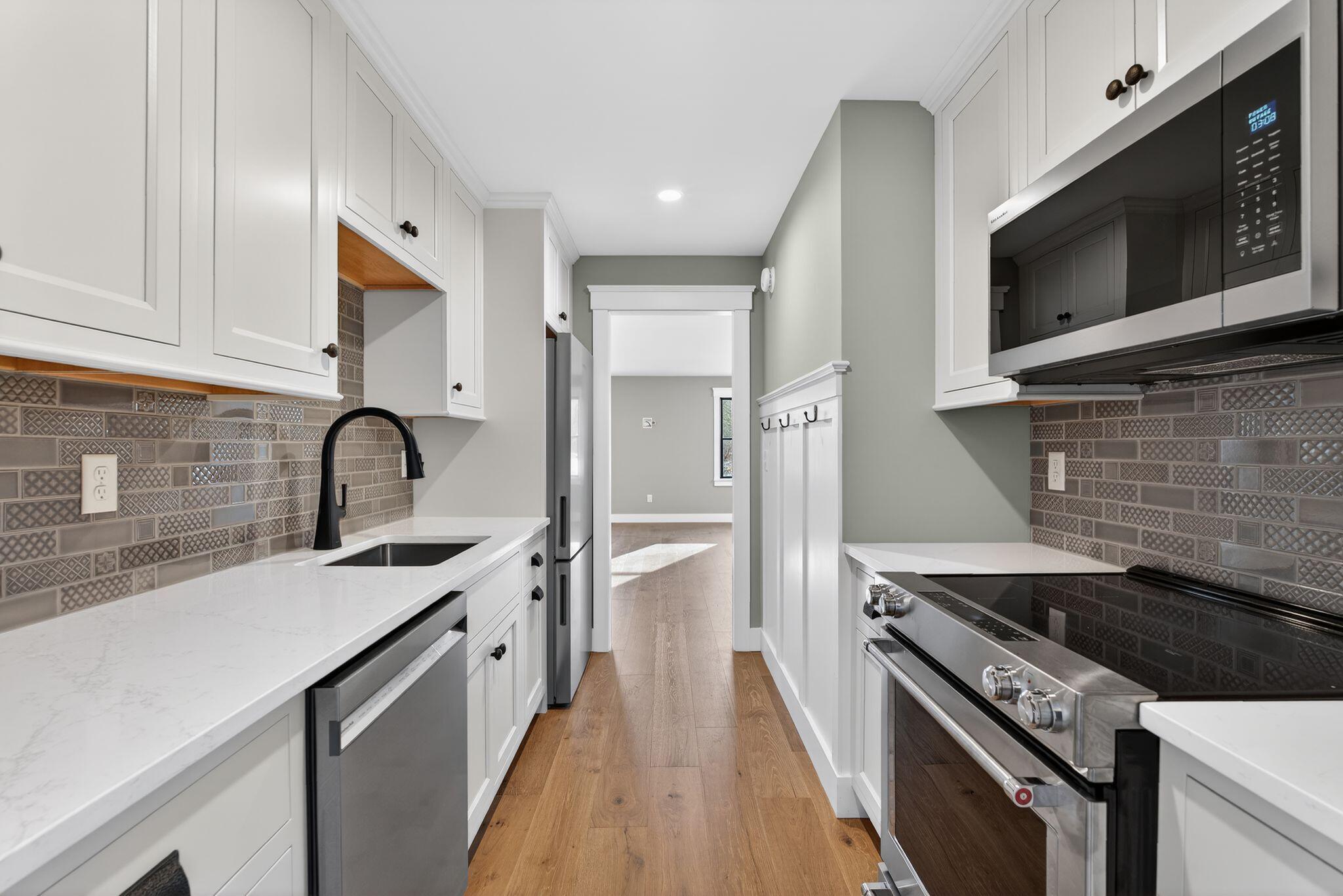 142 Main Street, Kennebunkport, ME, 04046