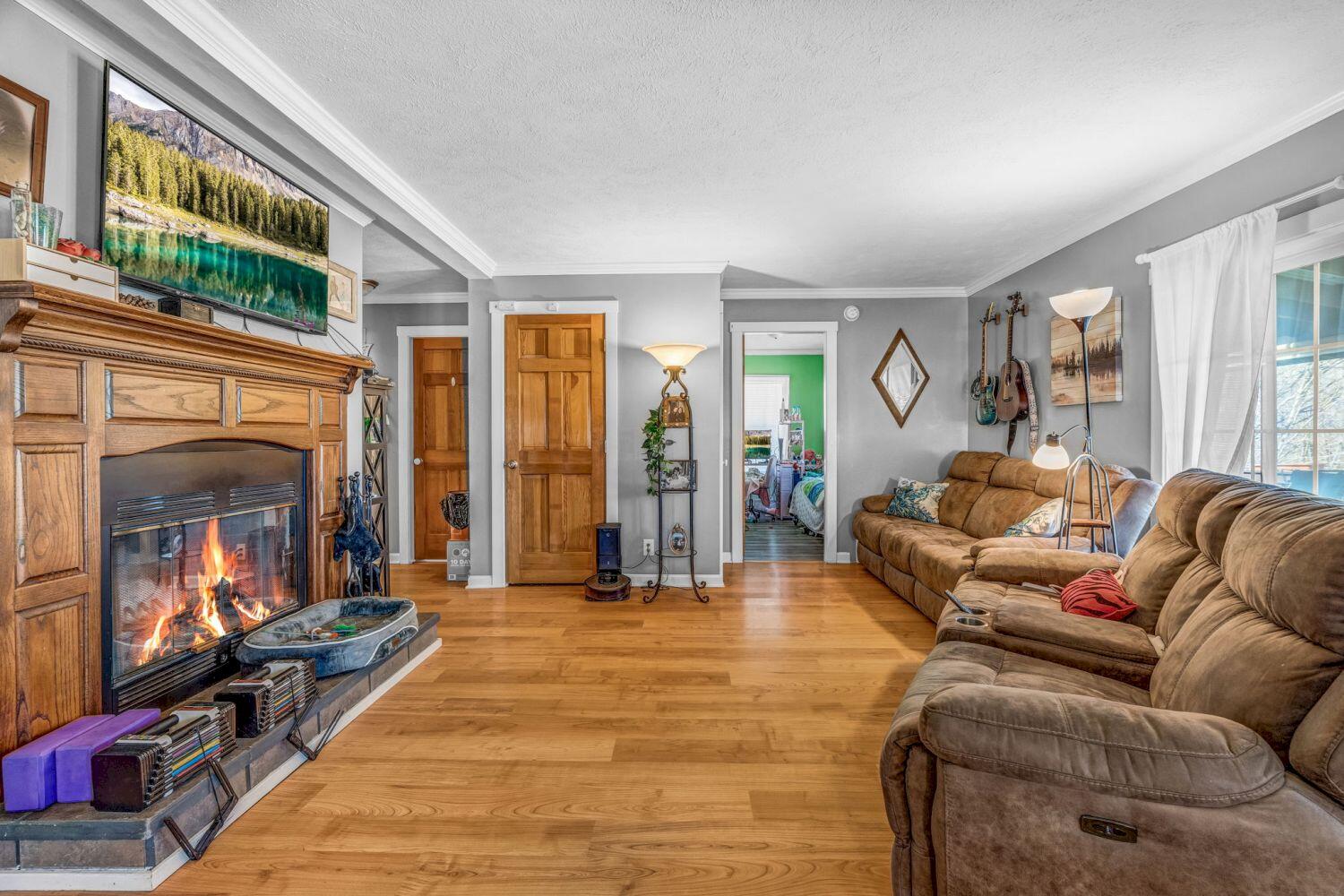 28 Davis Road, Vienna, ME, 04360