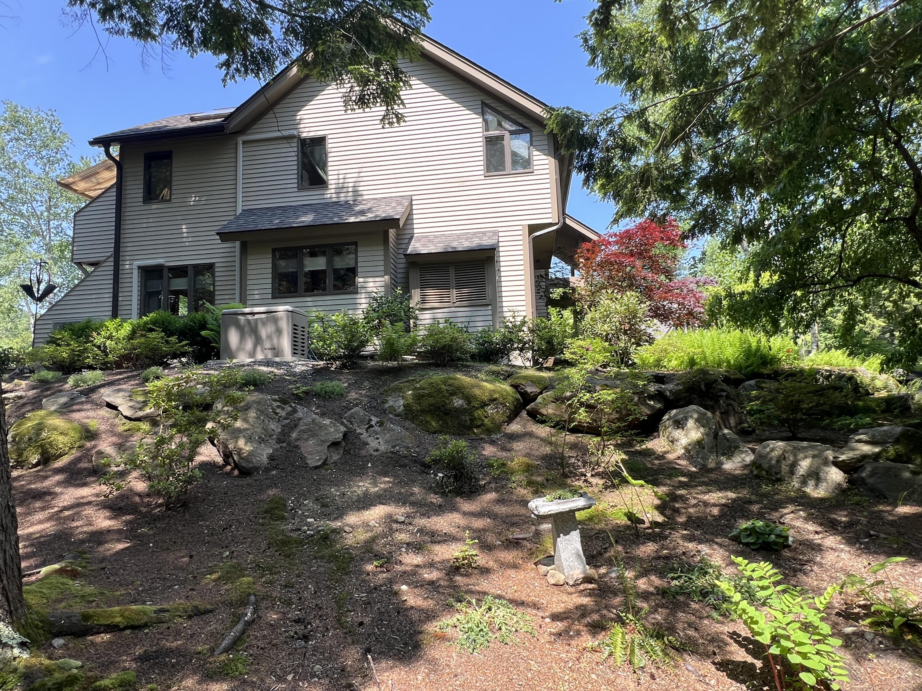 291 Molyneaux Road, Camden, ME, 04843