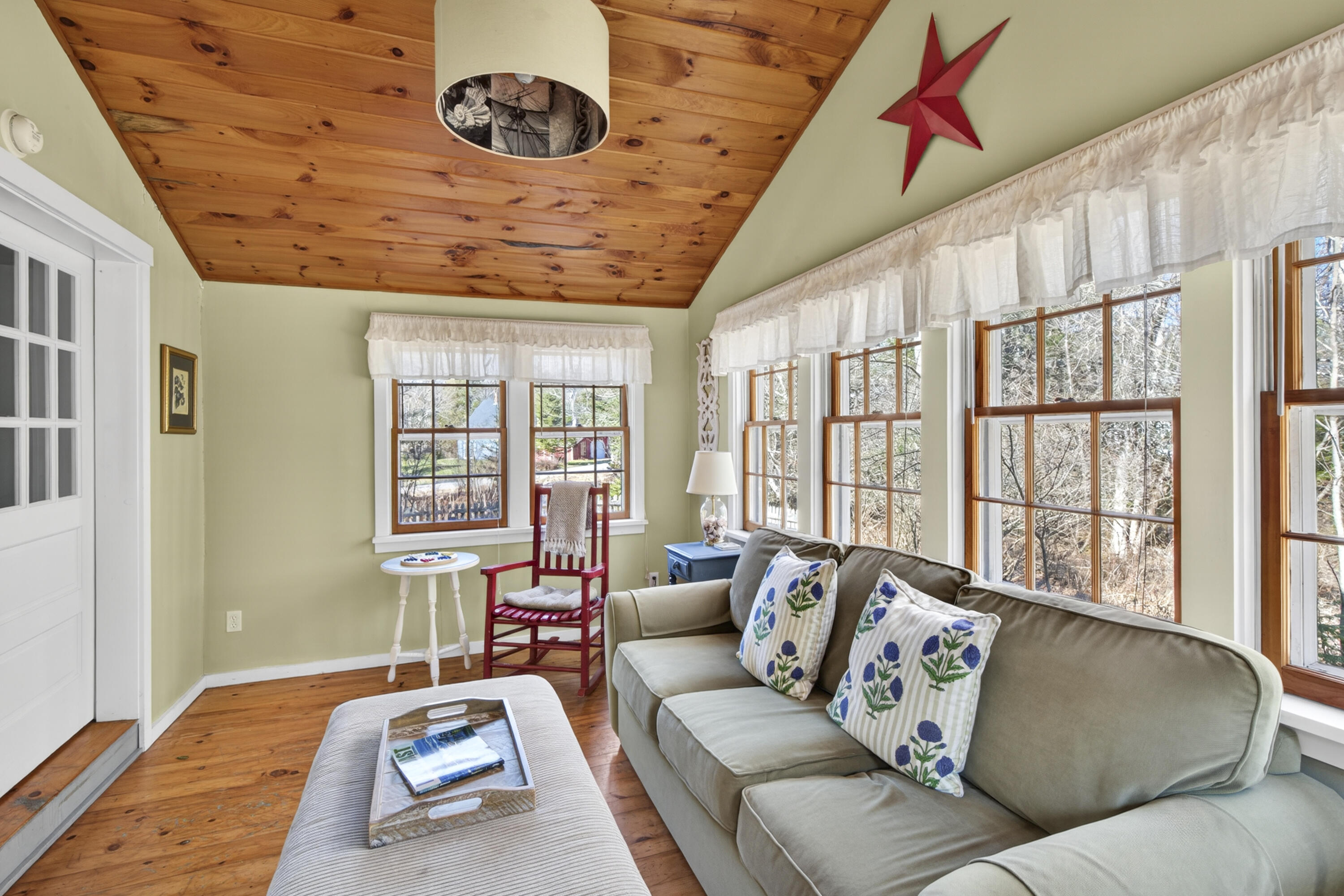 12 Harrington Cove Road, Saint George, ME, 04859