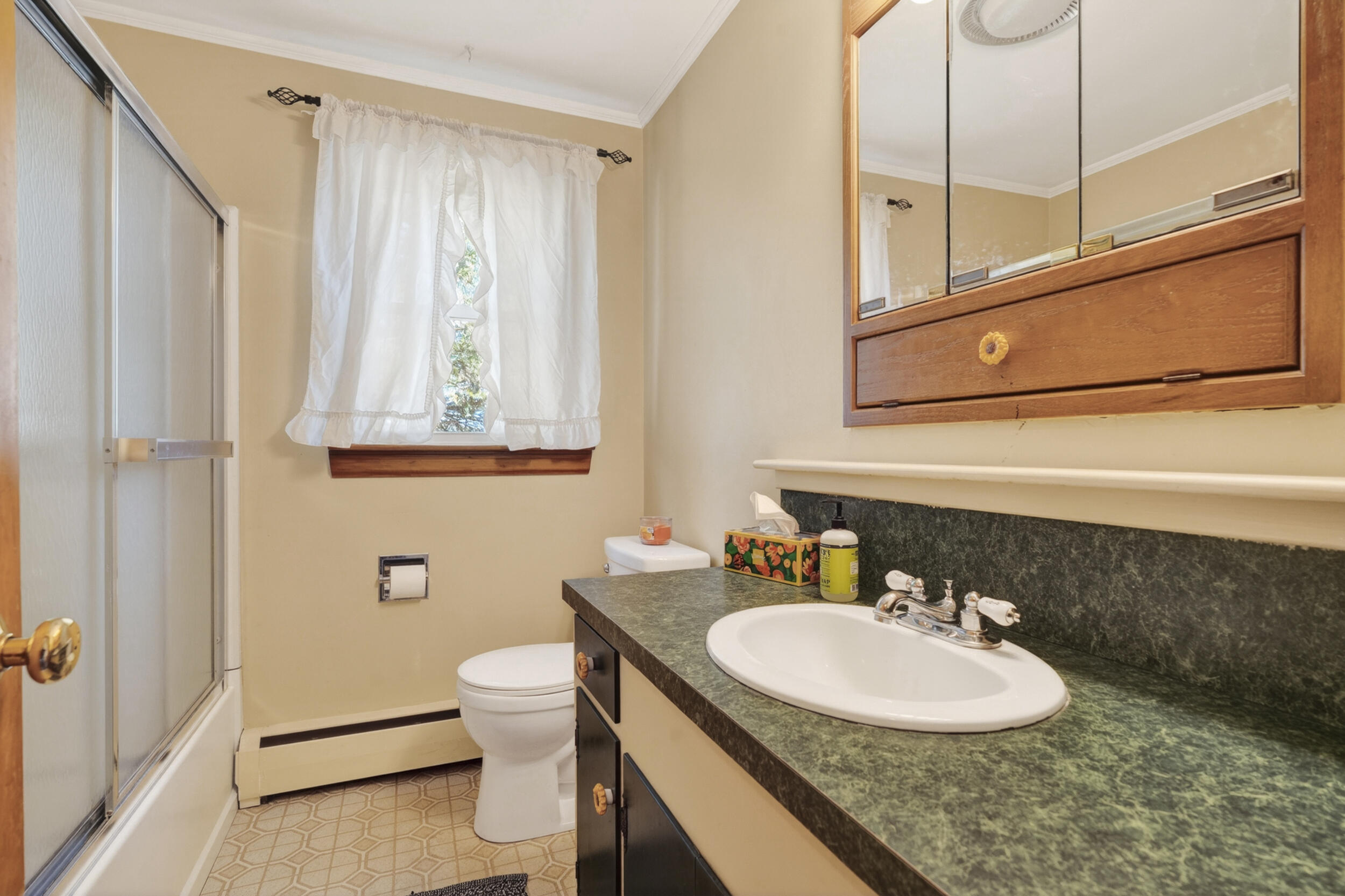 42 Vernon Street, Bethel, ME, 04217