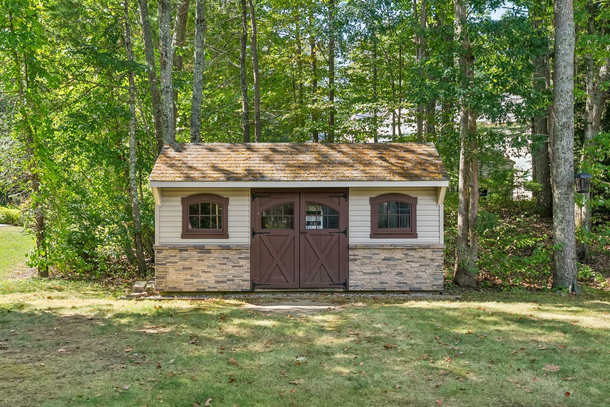 30 Vines Road