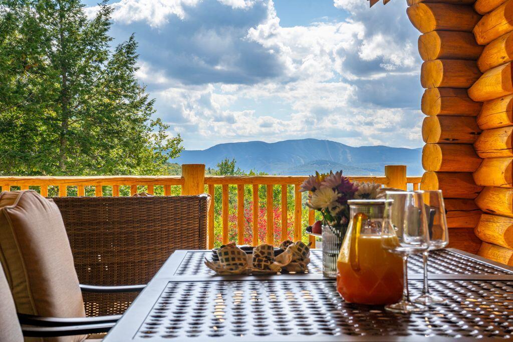 366 Glades View Avenue, Newry, ME, 04261