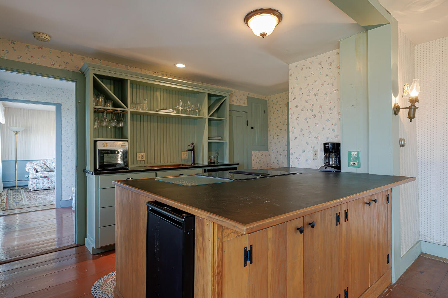 435 Seawall Road, Southwest Harbor, ME, 04679