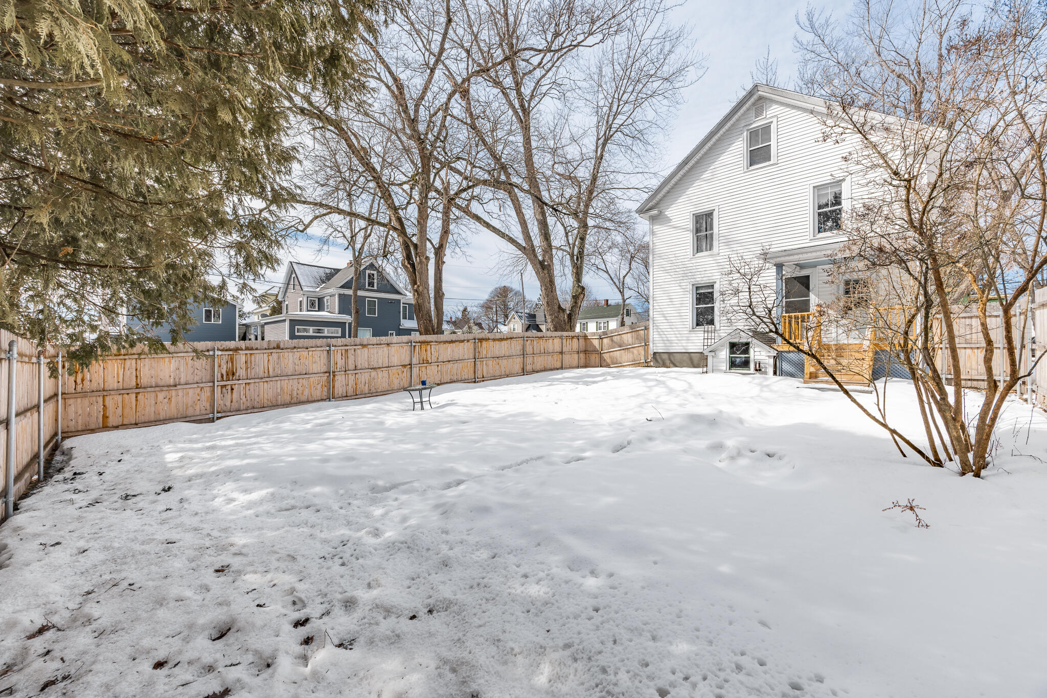 178 W Broadway, Bangor, ME, 04401