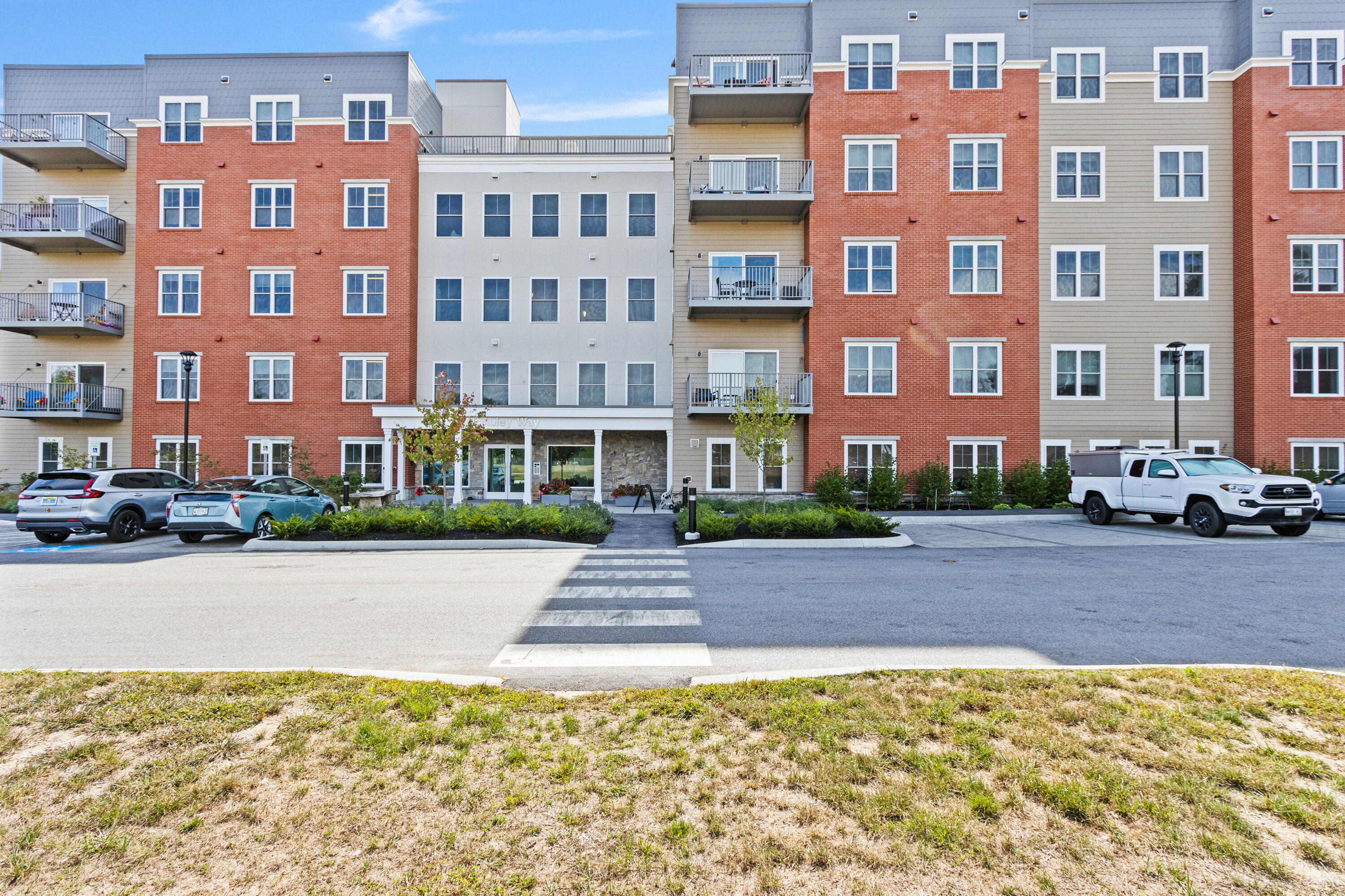 75 McAuley Way UNIT 207, Portland, ME, 04103