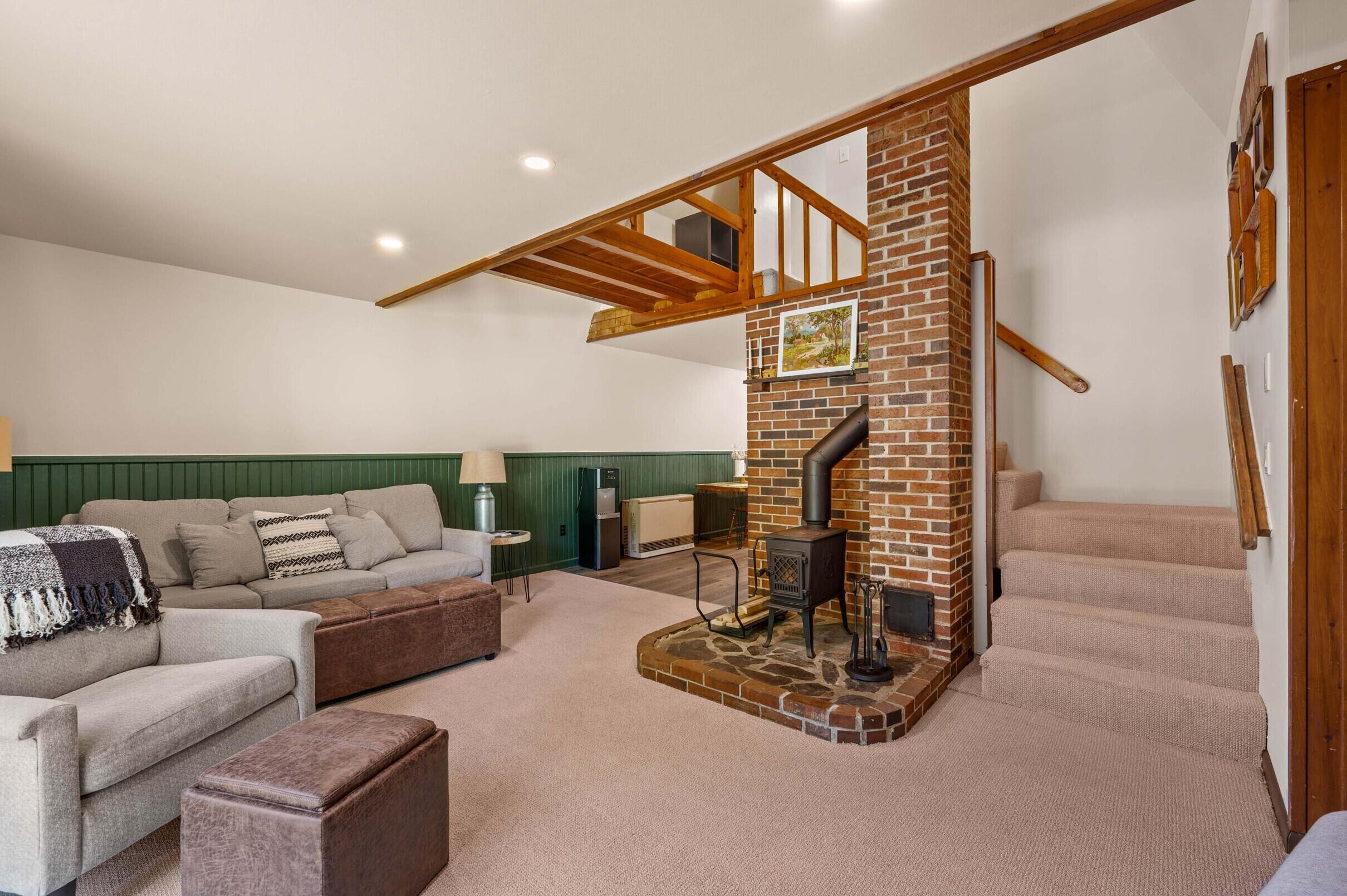 22 Hallett Street, Chelsea, ME 04330 25-22-Hallet-St-25