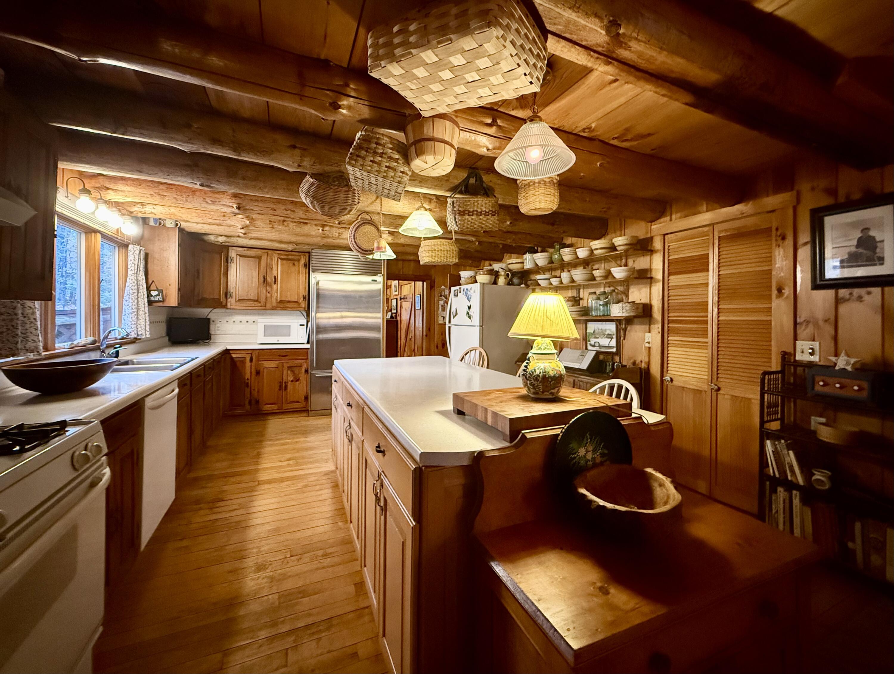 8 Cove Road, Grand Lake Stream Plt, ME, 04668