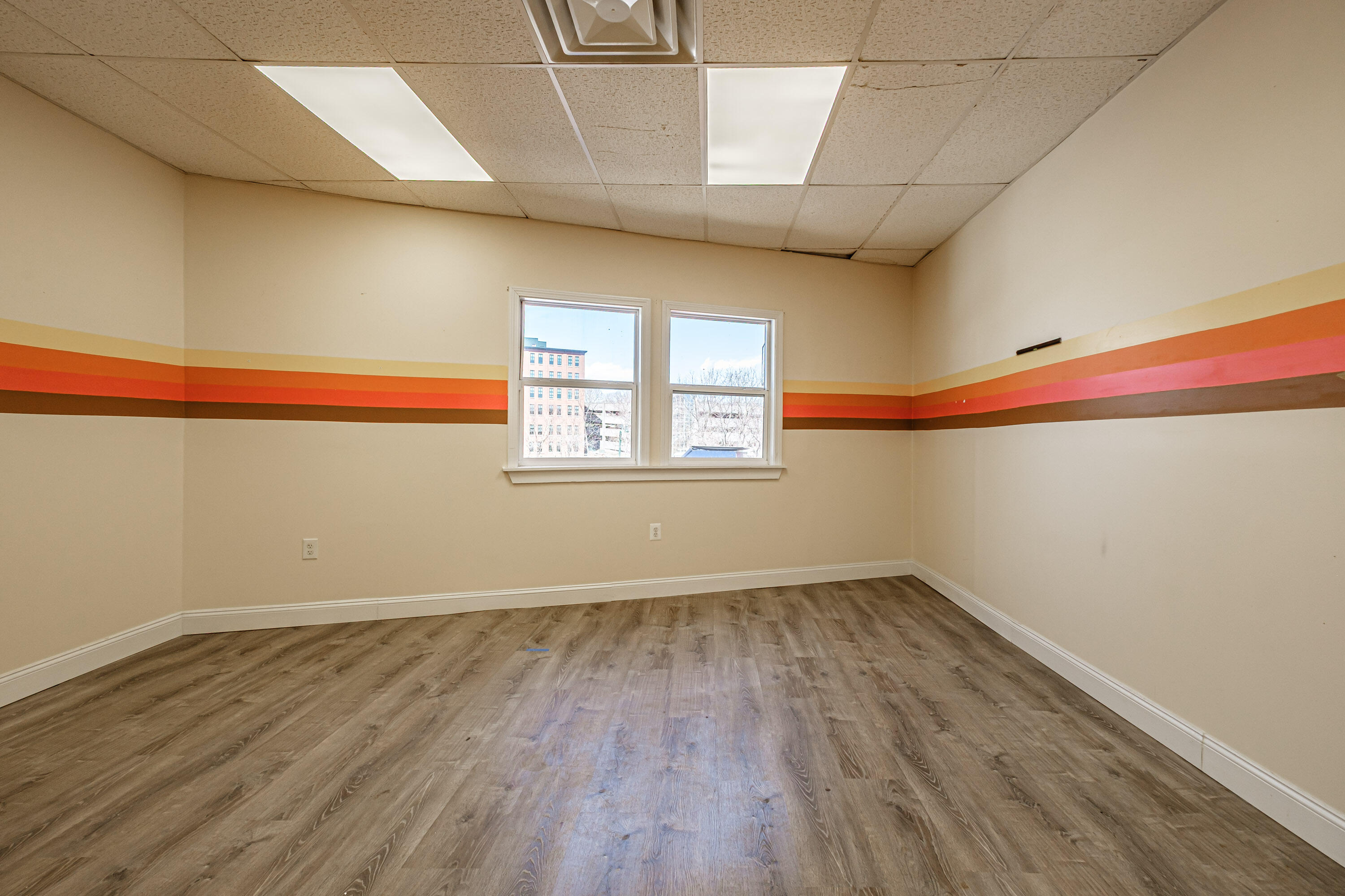 863 Main Street, Westbrook, ME, 04092