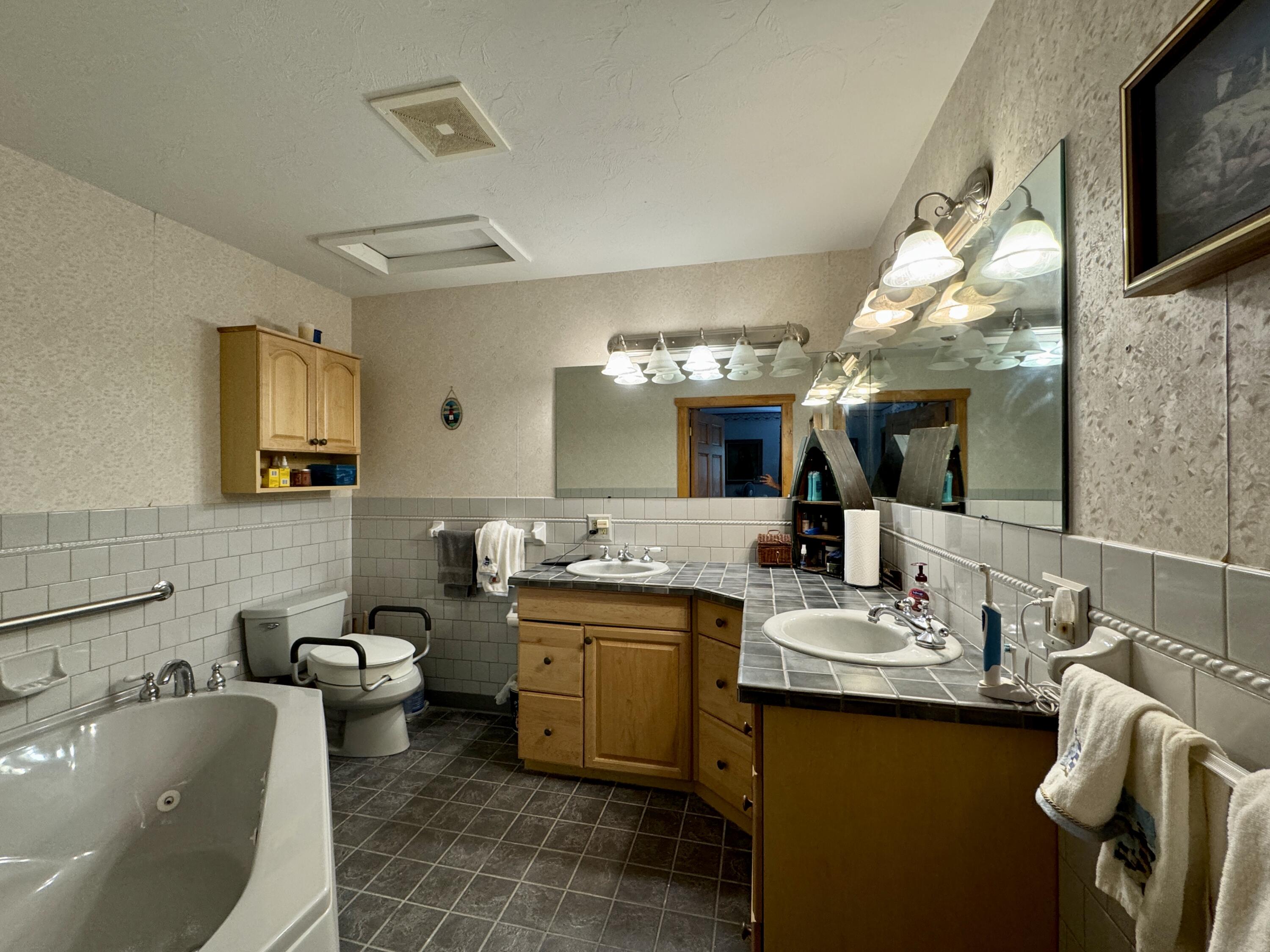 382 Water Street, Guilford, ME, 04443