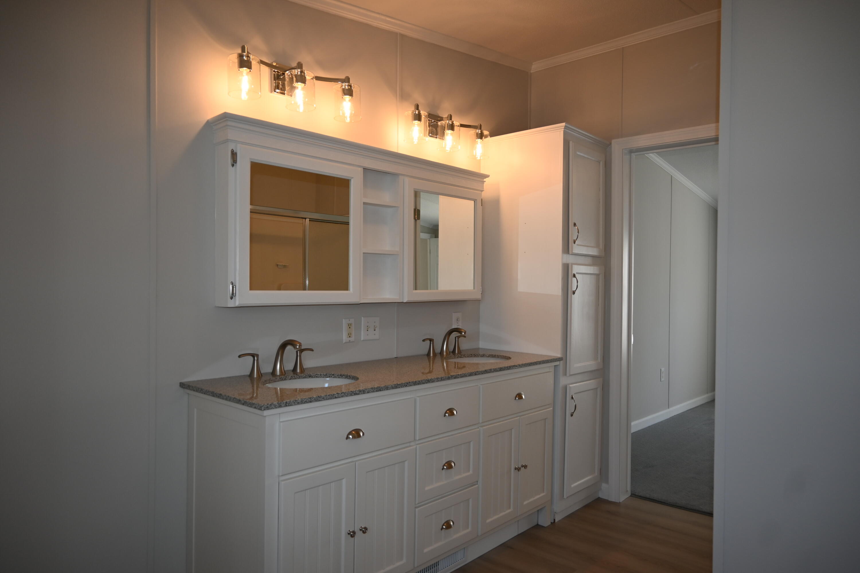 13 Young Avenue, Brunswick, ME, 04011