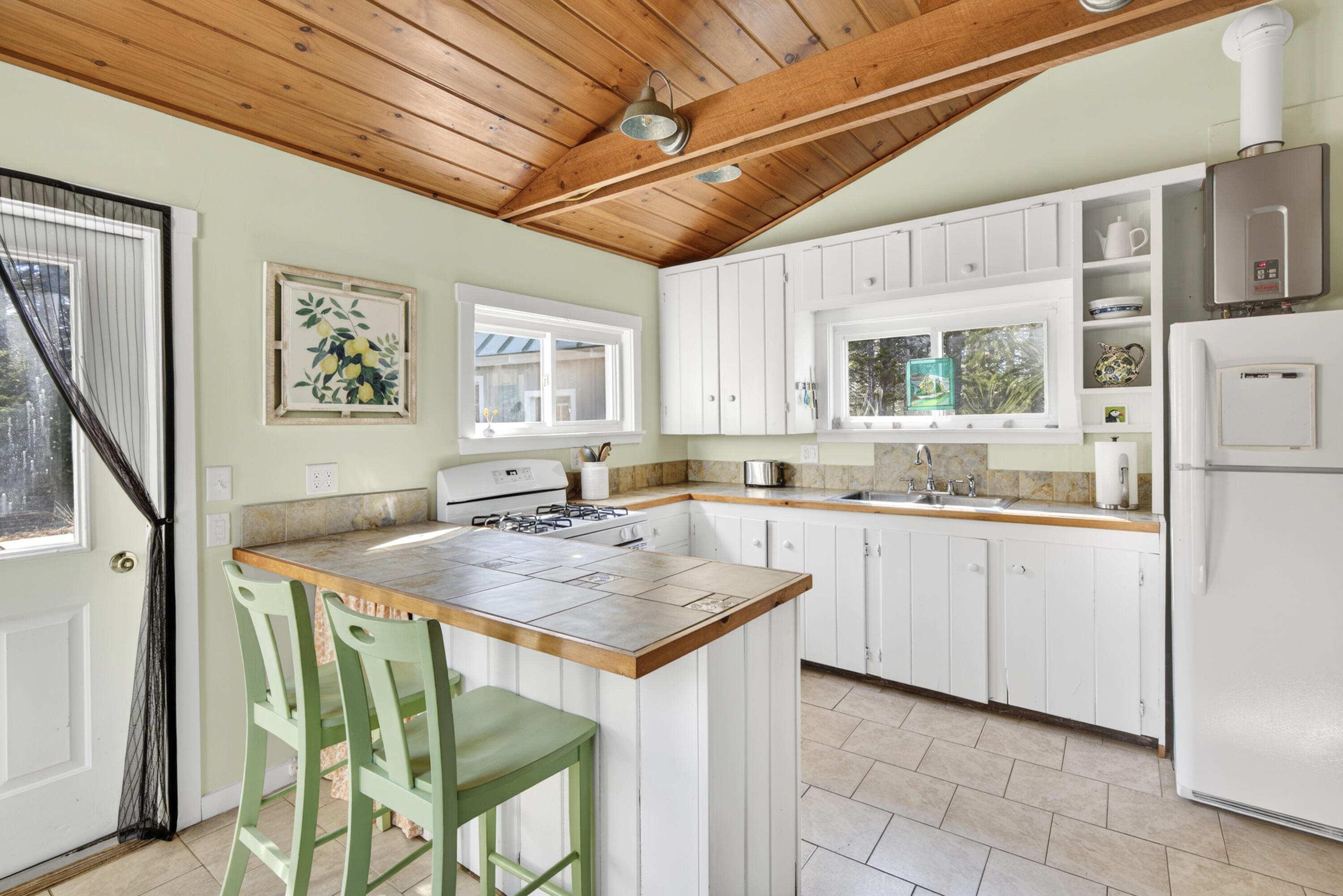 12 Harrington Cove Road, Saint George, ME, 04859
