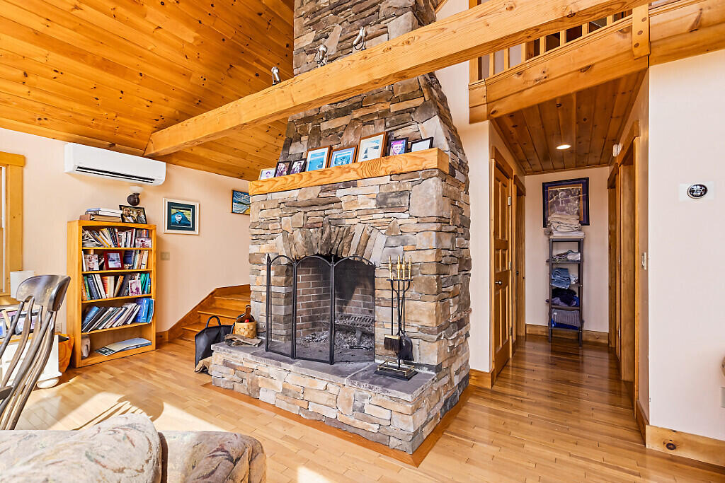 72 Jones Road, Vassalboro, ME, 04989