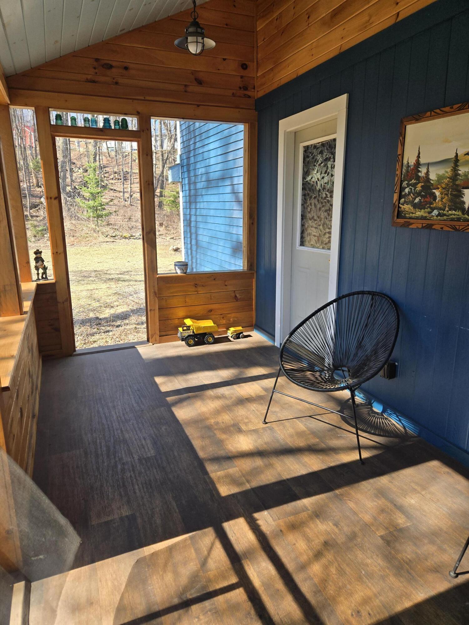 27 Turner Street, Buckfield, ME, 04220