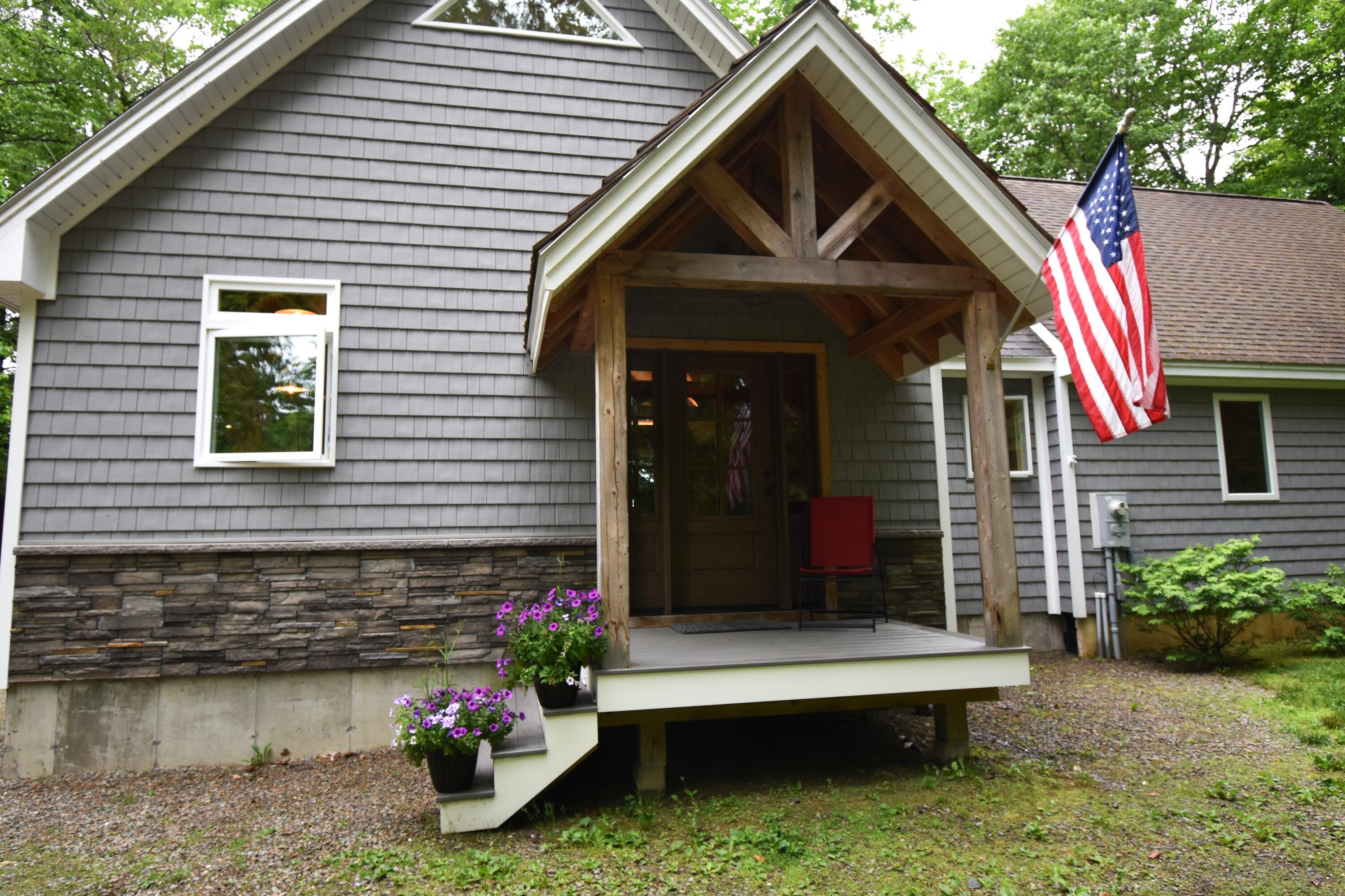 107 Shady Lane, Newport, ME, 04953