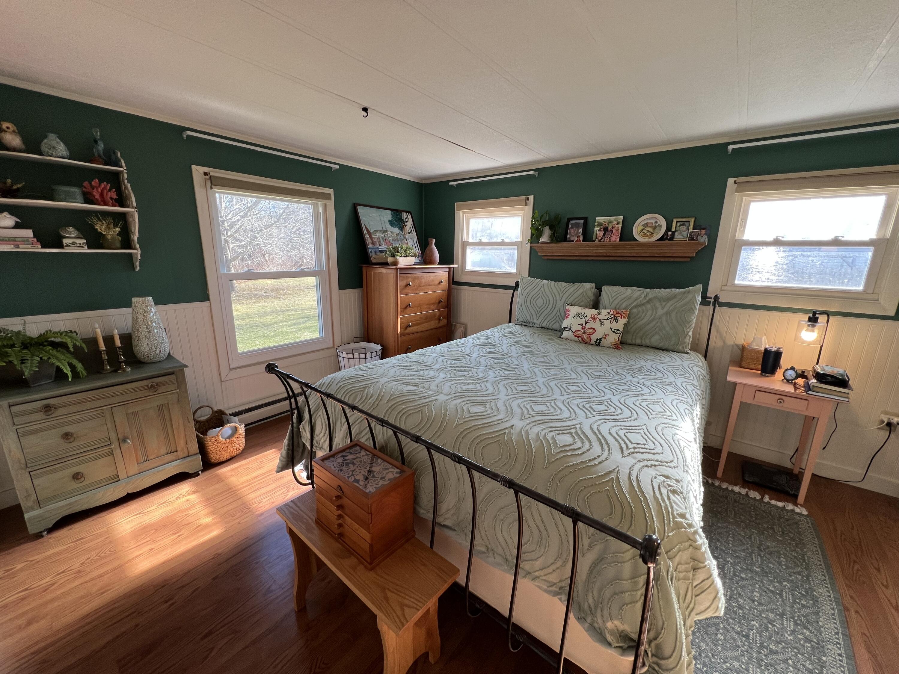 15 Marks Lane, Rockland, ME, 04841