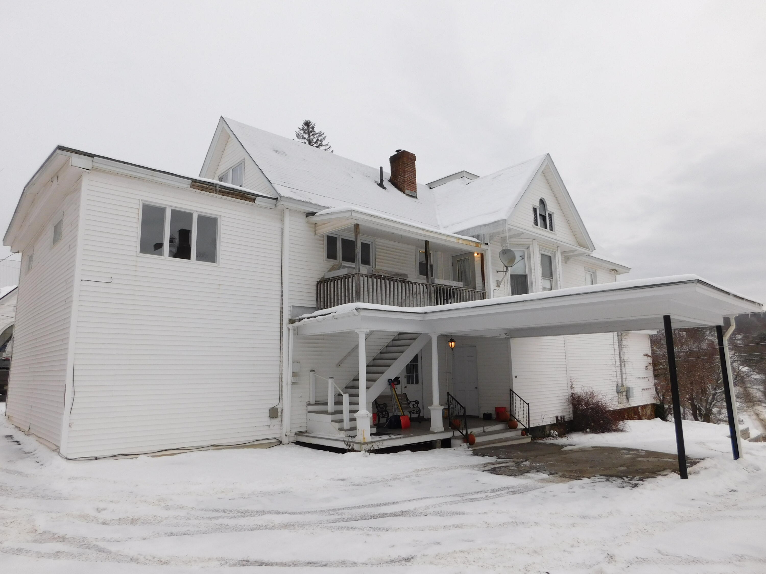 61 Main Street, Dexter, ME, 04930