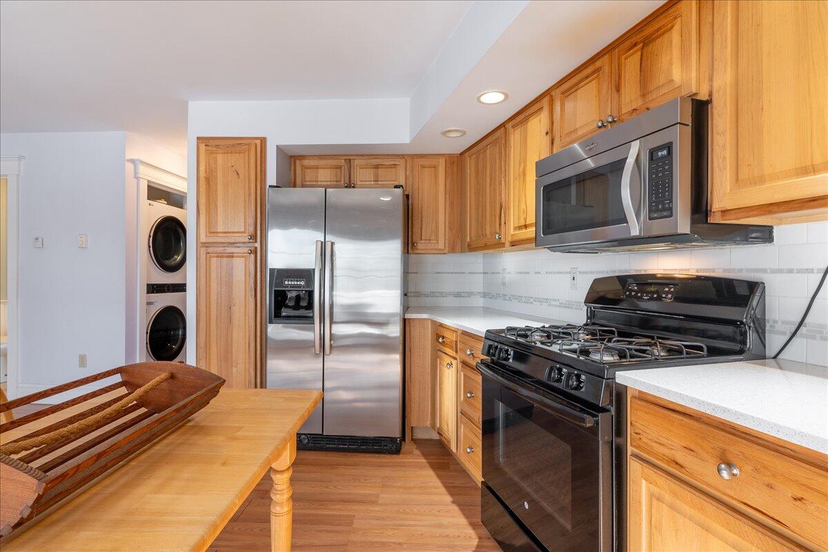 15 Hilltop Drive UNIT 15, Rockport, ME, 04856