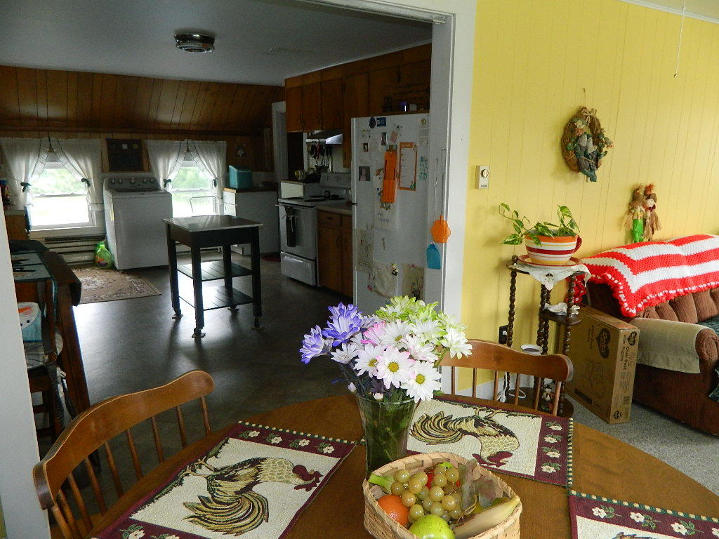 186 Main Street, West Paris, ME, 04289-5162