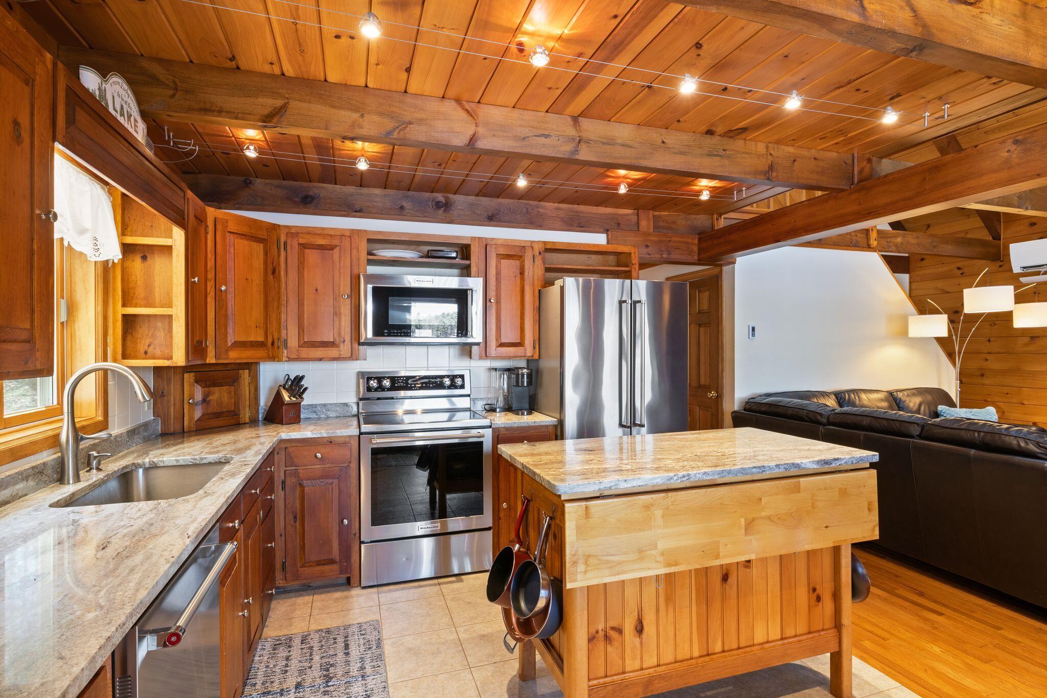 325 Concord Lane, Wakefield, NH, 03830
