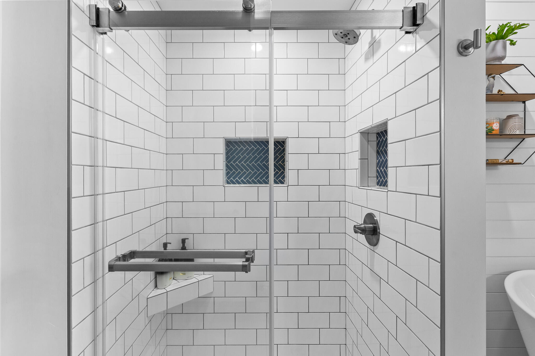 121 Clover Lane, Brewer, ME, 04412