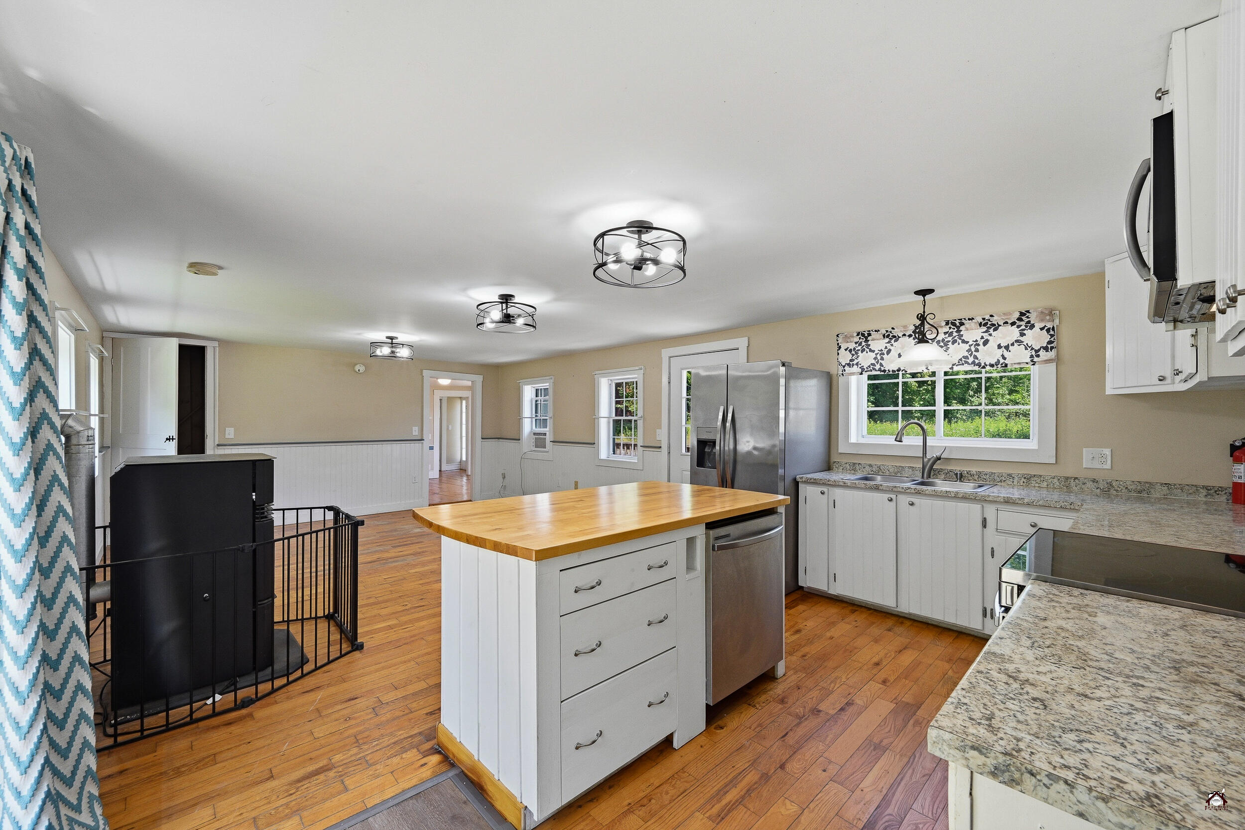 856 Augusta Road, Rome, ME 04963 Kitchen into Dining Room