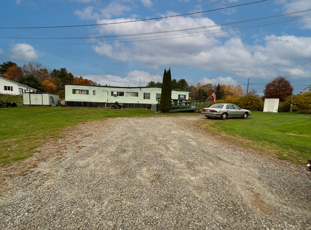 714 Hinckley Road, Clinton, ME, 04927