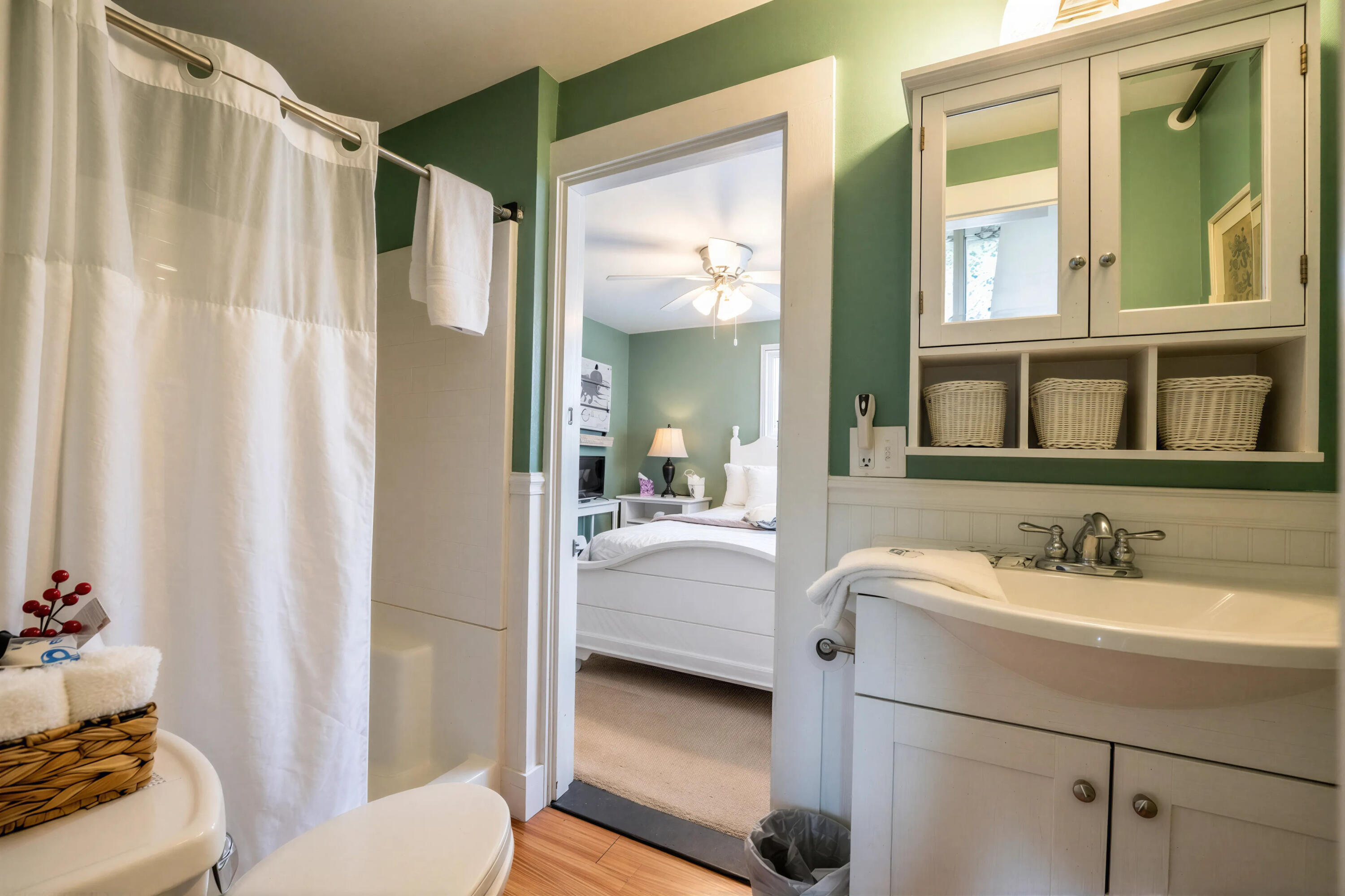 2 River Road, York, ME, 03902