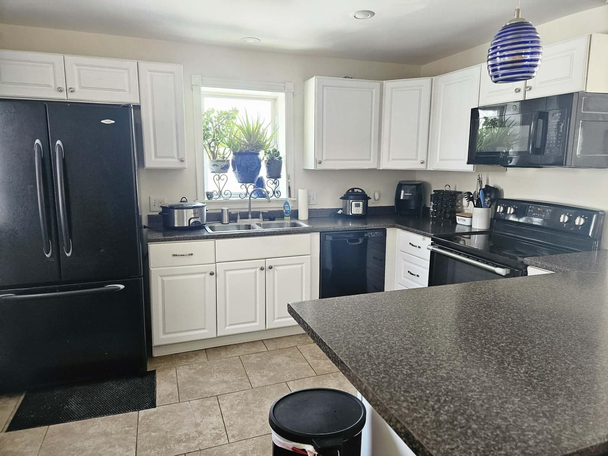 18 King Avenue, Lewiston, ME, 04240