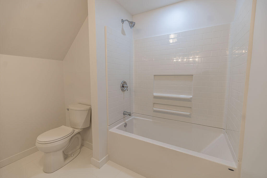 497 N Parish Road, Turner, ME, 04282