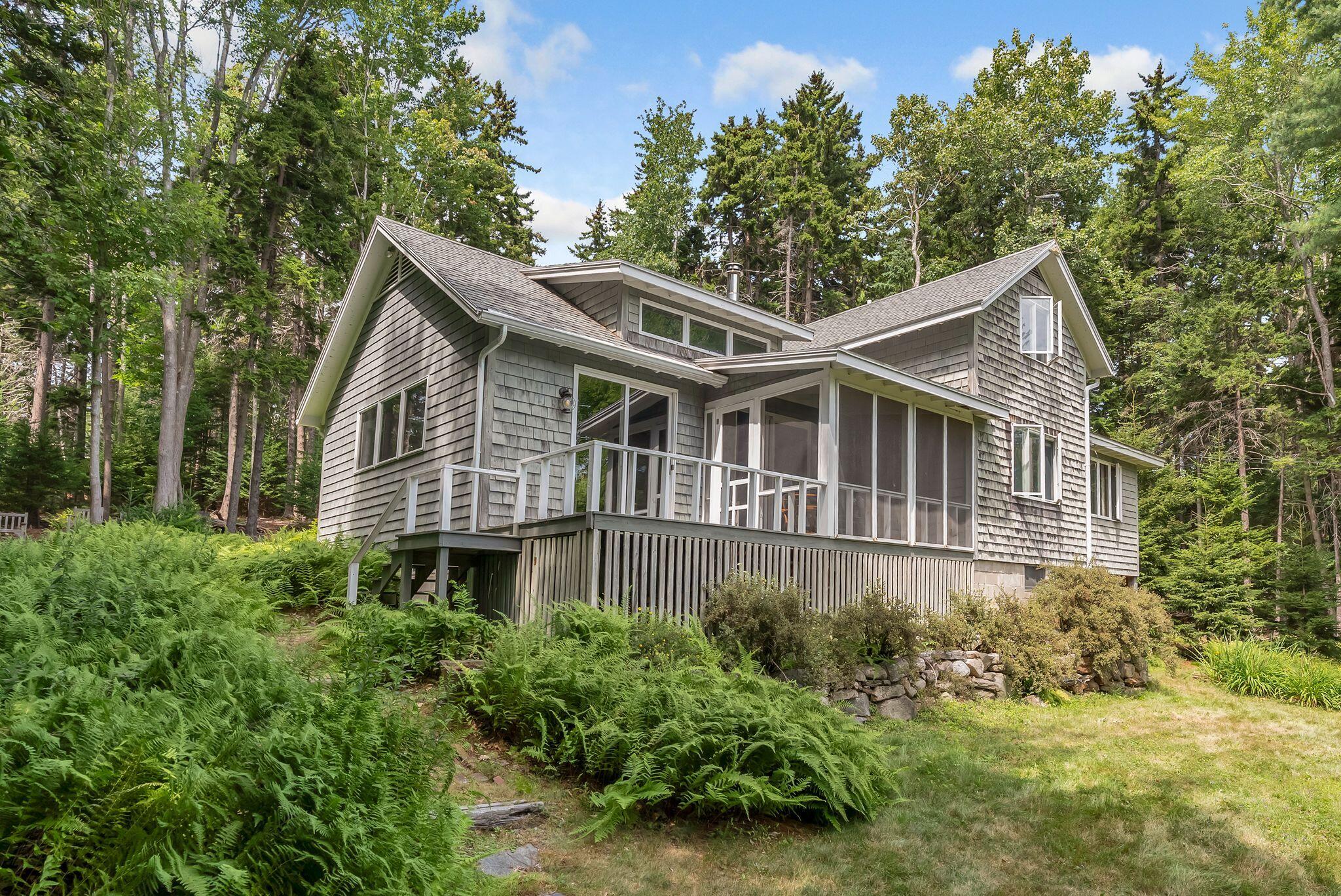 Photo of 26 Springettes Road Chebeague Island ME 04017