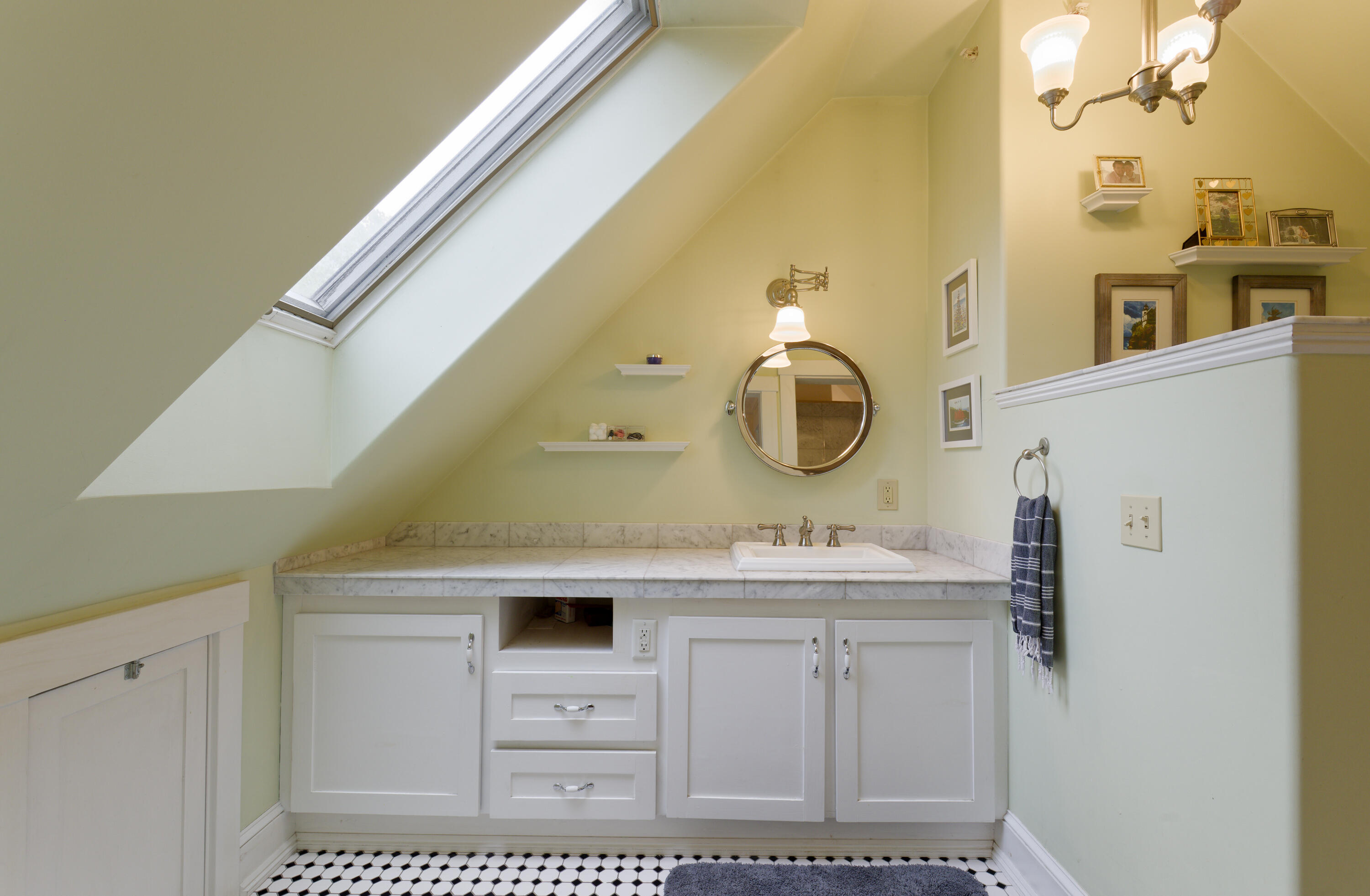 11 Holbrook Street, Freeport, ME, 04032