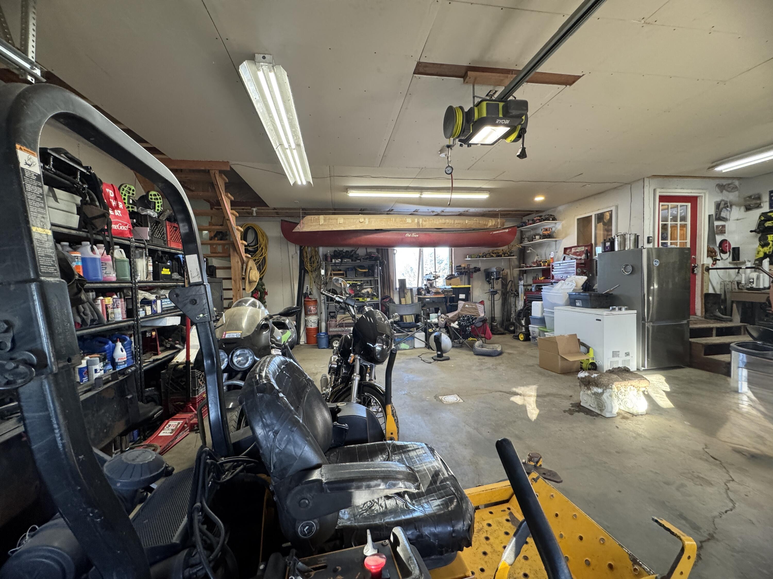 387 Exeter Road, Corinth, ME, 04427